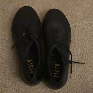 Size 8 women tap shoes